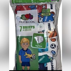 Size 4/5T  toddler boxer briefs new in package